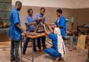 Młode kobiety z Burkina Faso łamią stereotypy naprawiając samochody